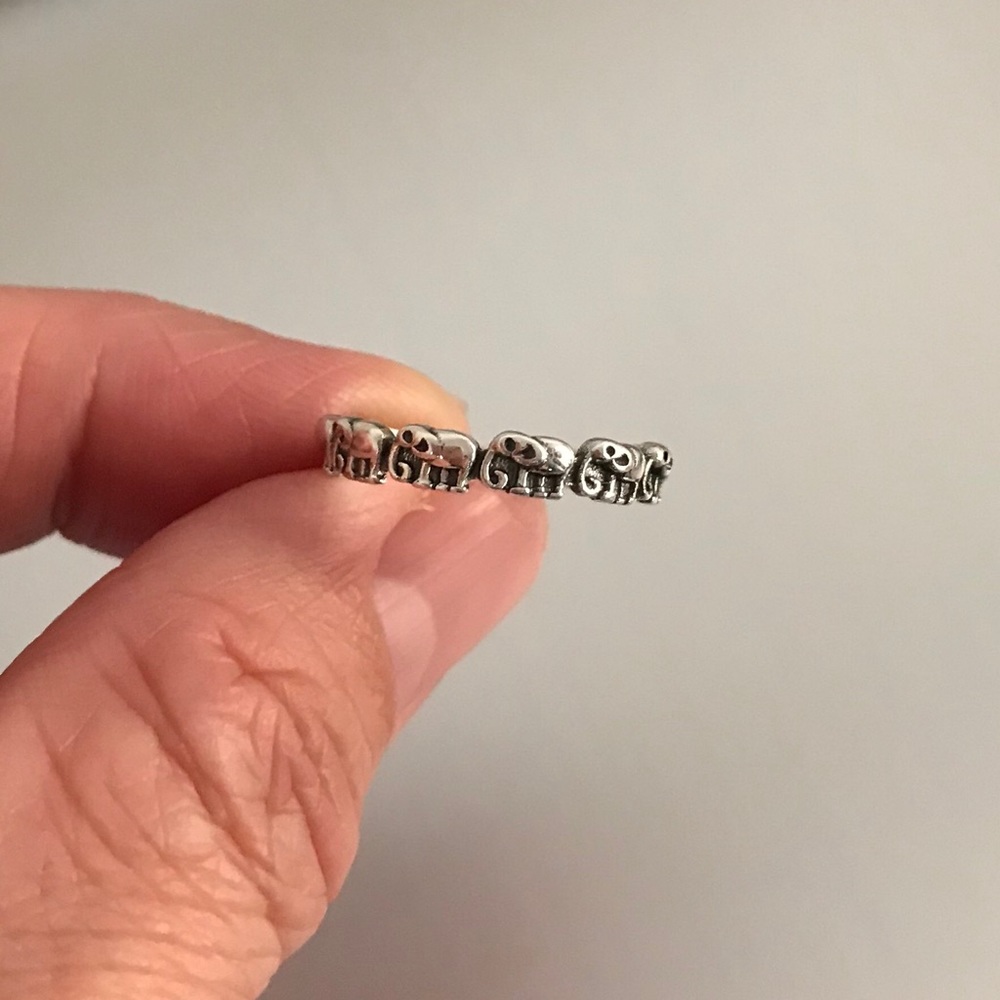 Newsterling Silver Tiny Elephant Ring - image 6